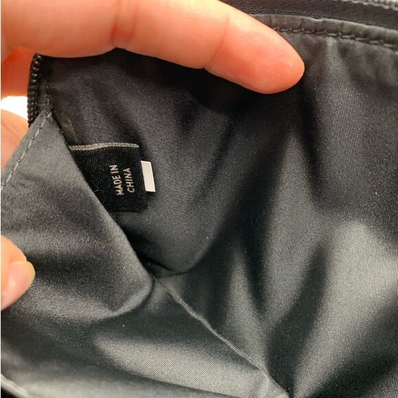 COACH Donegal Double Zip Wallet - Picture 5 of 10